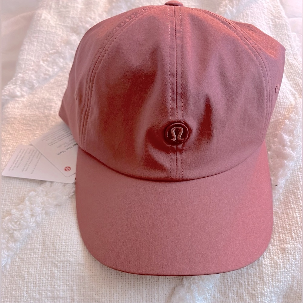 NWT Lululemon Baller Hat Soft Logo Embroidered in Brier Rose Pink